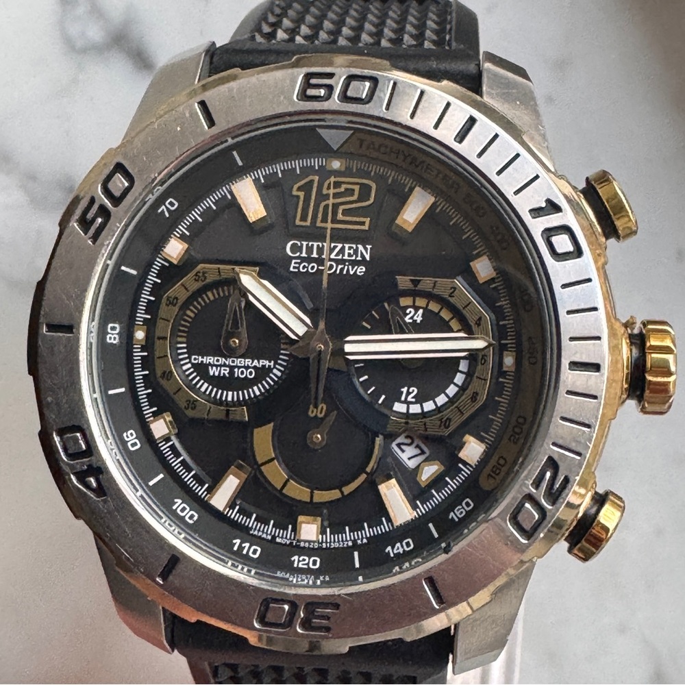 Citizen Eco Drive B620 Chronograph Watch • Black Dial • New Rubber Strap - Picture 3 of 12